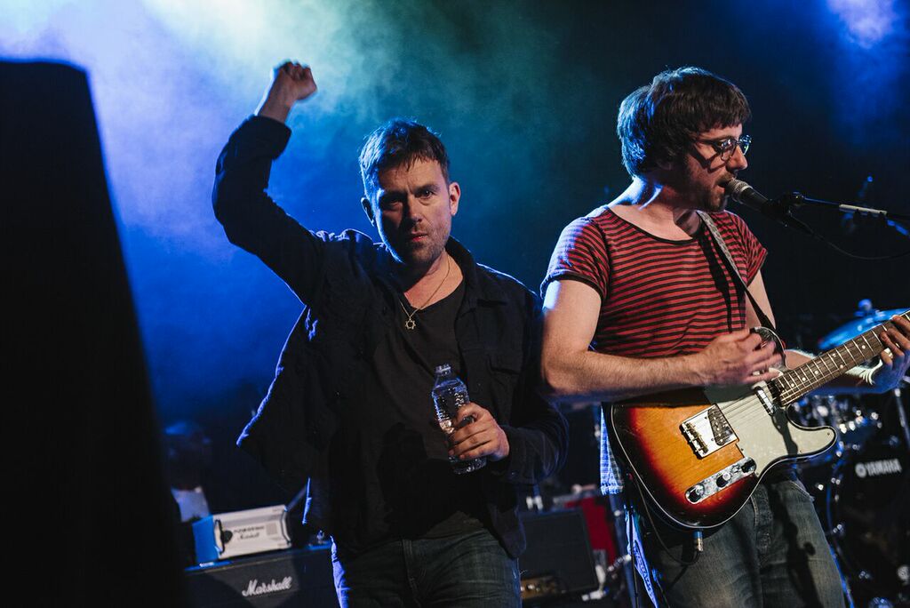 BLUR